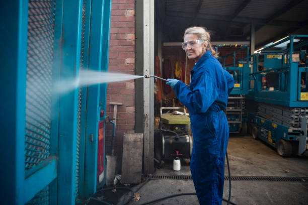Professional Pressure Washing Services in Newton, AL